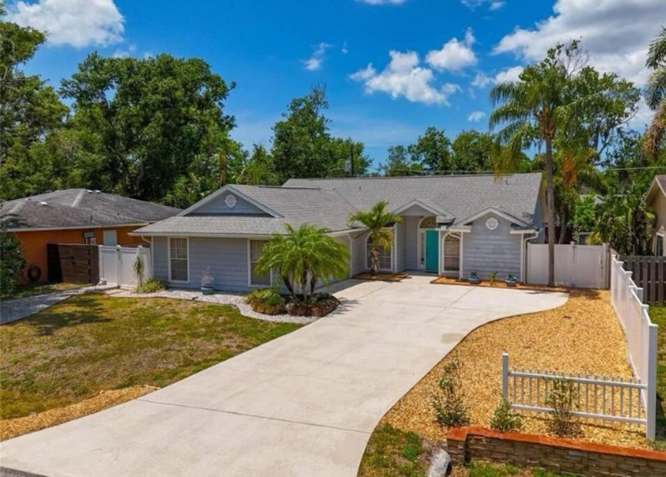 Вилла Casa Azul Sarasota Retreat Экстерьер фото